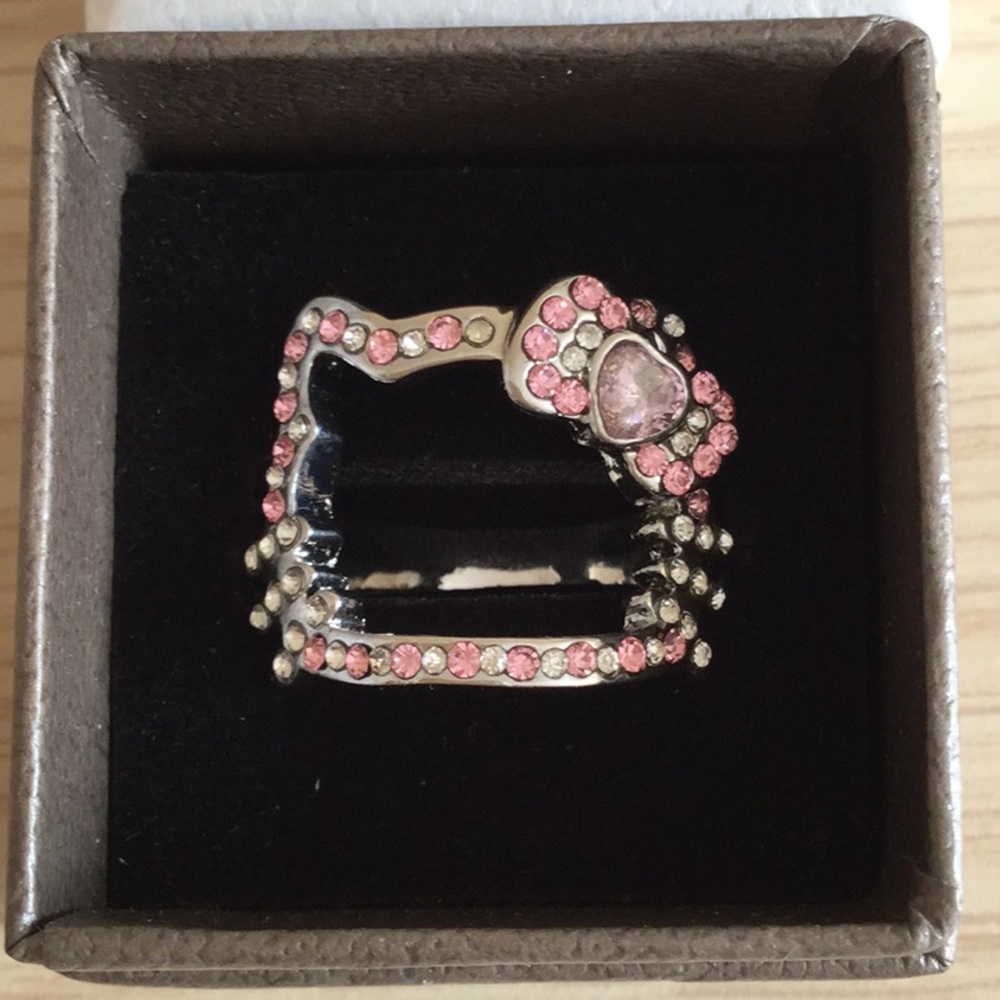 COPY - Hello Kitty ring